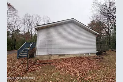  122 Plum Lane, Dingmans Ferry, PA 18328 - Photo 5
