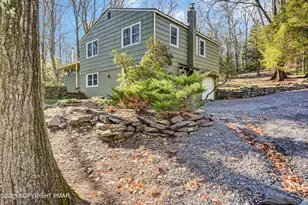 2148 Laurel Rd, Buck Hill Falls, PA 18323 - Photo 31