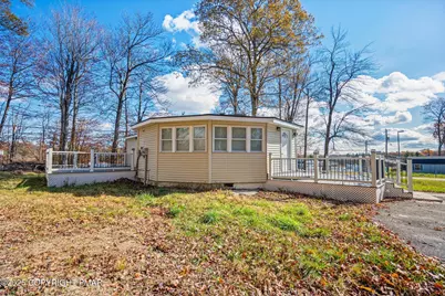  202 Palomino Pl, Coolbaugh Township, PA 18466 - Photo 3
