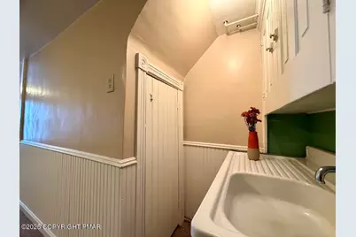  68 E Railroad Street, Nesquehoning, PA 18240 - Photo 49