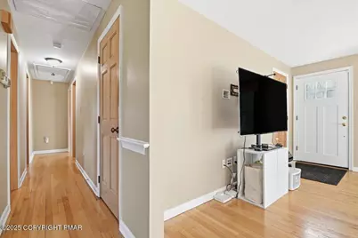  772 Mohawk Trail, Stroudsburg, PA 18360 - Photo 9