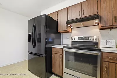  772 Mohawk Trail, Stroudsburg, PA 18360 - Photo 15