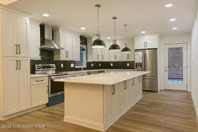  1131 Mink Court, Bushkill, PA 18324 - Photo 9