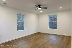 1131 Mink Ct, Bushkill, PA 18324 - Photo 37