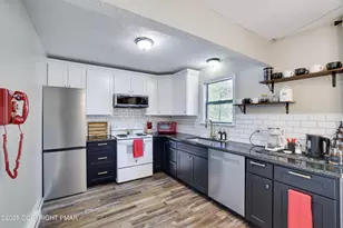 8191 Elk Ct, Tobyhanna, PA 18466 - Photo 3