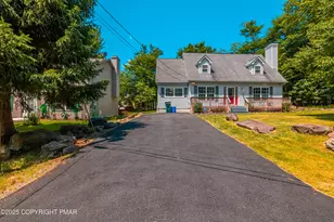 7021 Vista Dr, Tobyhanna, PA 18466 - Photo 1