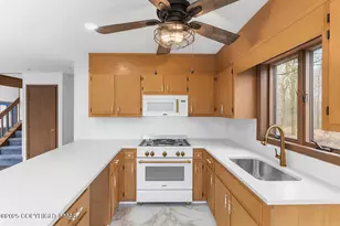 103 Mountainside Dr, Gouldsboro, PA 18424 - Photo 15