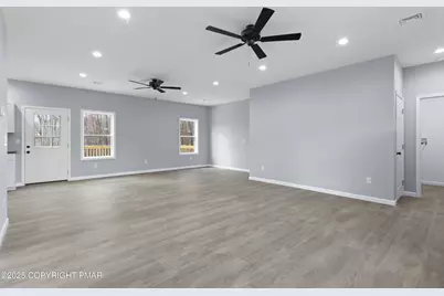  102 Eagle View, Long Pond, PA 18334 - Photo 7