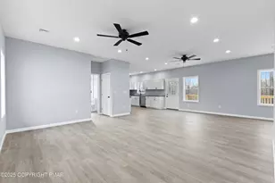 102 Eagle View, Long Pond, PA 18334 - Photo 9