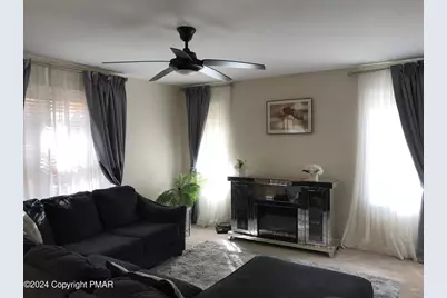  216 Swan Court, East Stroudsburg, PA 18302 - Photo 23