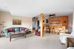 720 Turnberry Ln, Hazle Township, PA 18202 - Photo 35