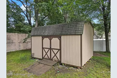  110 Anna Court, Stroudsburg, PA 18360 - Photo 65