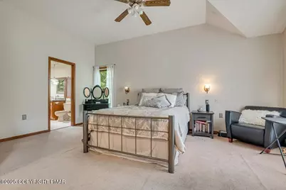  110 Anna Court, Stroudsburg, PA 18360 - Photo 27