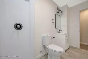 903 Avenue N, Matamoras, PA 18336 - Photo 21