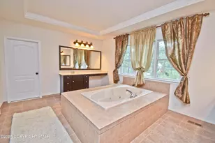 120 Hampton Dr, Mount Bethel, PA 18343 - Photo 37