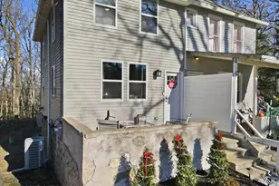 503 Mountain Top Ln, Allentown, PA 18103 - Photo 5