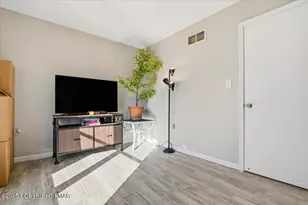 102 Longshore Cir, East Stroudsburg, PA 18302 - Photo 31