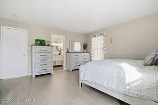 102 Longshore Cir, East Stroudsburg, PA 18302 - Photo 25