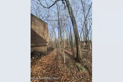  191 Saunders Drive, Bushkill, PA 18324 - Photo 5
