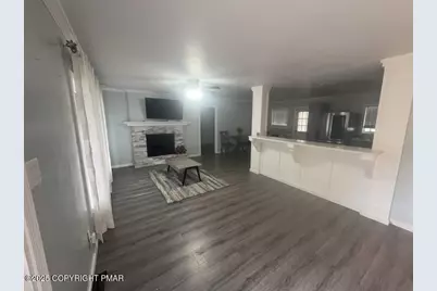  5228 Hummingbird Drive, Pocono Summit, PA 18346 - Photo 3