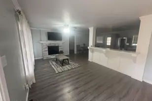 5228 Hummingbird Dr, Pocono Summit, PA 18346 - Photo 3