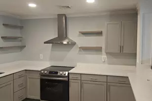 5228 Hummingbird Dr, Pocono Summit, PA 18346 - Photo 9