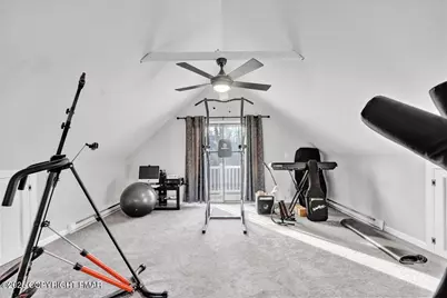  306 Timber Hill Road, Henryville, PA 18332 - Photo 15