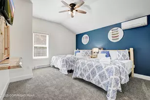 24 Lakeview Dr, Lake Harmony, PA 18624 - Photo 37