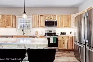 24 Lakeview Dr, Lake Harmony, PA 18624 - Photo 7