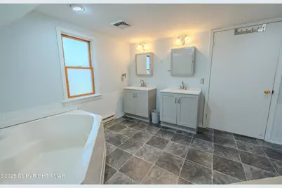  128 Fish Lane, East Stroudsburg, PA 18301 - Photo 9