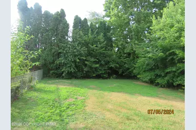  88 N Welles Avenue, Kingston, PA 18704 - Photo 13