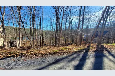  Lot 188 Stony Hollow Circle, Bushkill, PA 18324 - Photo 17