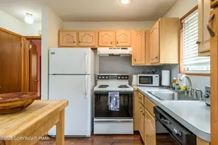 126 Shawnee Dr Dr, Pocono Lake, PA 18347 - Photo 3