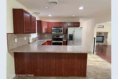  142 Dorchester Drive, Tobyhanna, PA 18466 - Photo 15