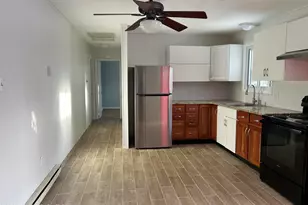 107 Davis Cir, Bushkill, PA 18324 - Photo 7