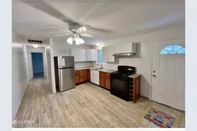  107 Davis Circle, Bushkill, PA 18324 - Photo 5