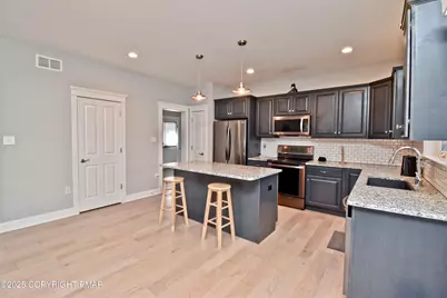  201 Amy Court, Stroudsburg, PA 18360 - Photo 13