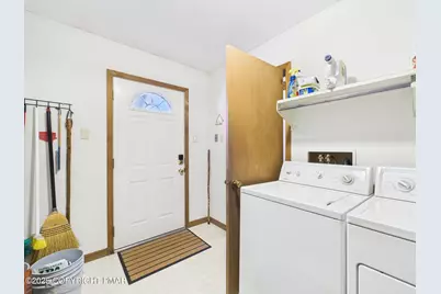  266 King Arthur Road, Pocono Lake, PA 18347 - Photo 15