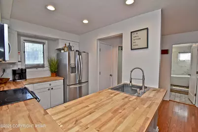  57 Valley View Court, East Stroudsburg, PA 18301 - Photo 11