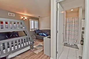 57 Valley View Ct, East Stroudsburg, PA 18301 - Photo 19