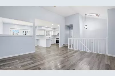  1397 Bear Drive, Bushkill, PA 18324 - Photo 5