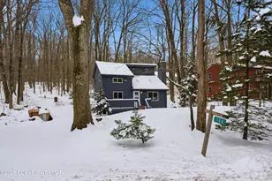 144 Owassa Dr, Pocono Lake, PA 18347 - Photo 1