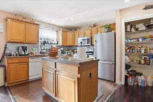 1953 Glendale Ave, Bethlehem, PA 18018 - Photo 5