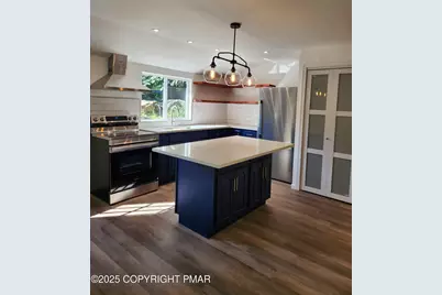  386 Hunters Farm Road Road, Henryville, PA 18332 - Photo 9