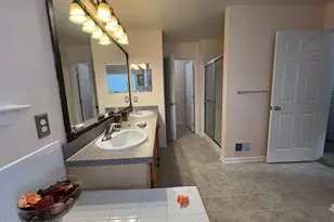 214 Kensington Dr, Bushkill, PA 18324 - Photo 39