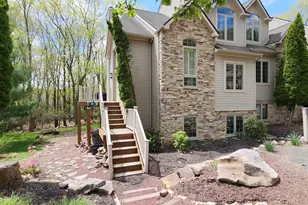 42 Mountainwoods Dr, Lake Harmony, PA 18624 - Photo 7