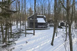 515 Hallowood Dr, East Stroudsburg, PA 18302 - Photo 29