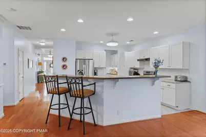  60 Glenmoor Circle, Easton, PA 18045 - Photo 15