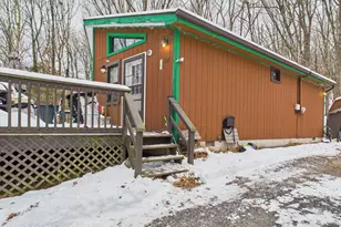 26 Vacation Dr, White Haven, PA 18661 - Photo 3