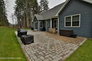 142 Lexington Ln, Blakeslee, PA 18610 - Photo 13